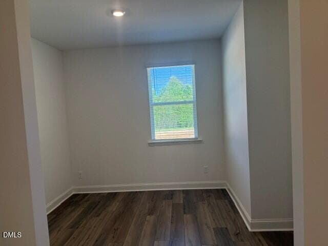 Den - 208 Matthew Mdw Lane, Lillington, NC 27546