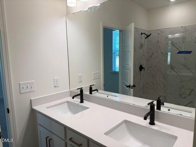 primary bathroom - 208 Matthew Mdw Lane, Lillington, NC 27546
