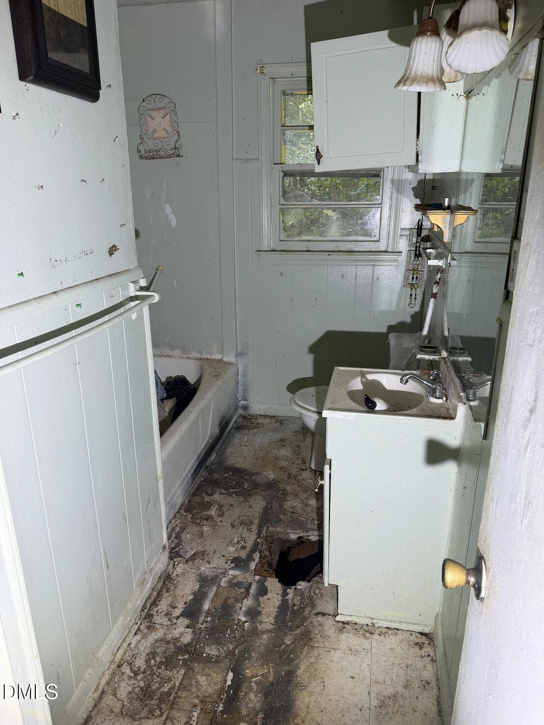 342-Bath - 342 E Hamer Street, Coats, NC 27521