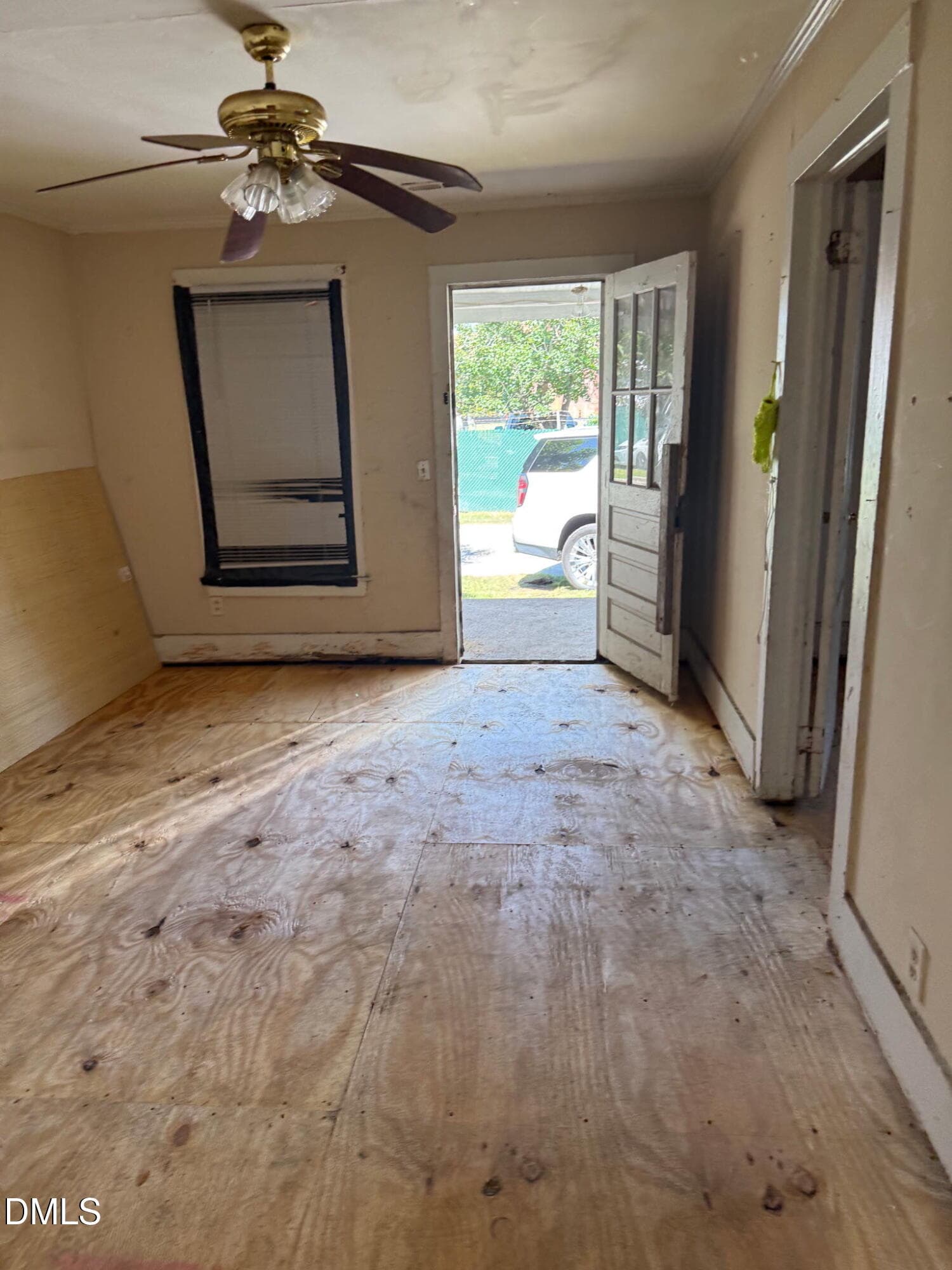 22748 - 512 N 12th Street, Smithfield, NC 27577