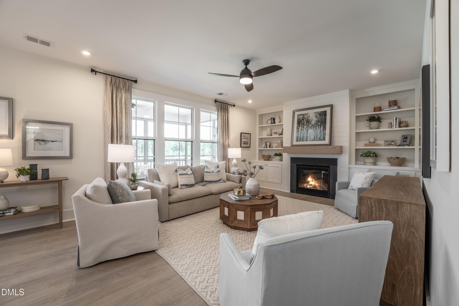 21 HHHunt Homes - Chatham- Family Room - 370 Glade Drive, Aberdeen, NC 28315