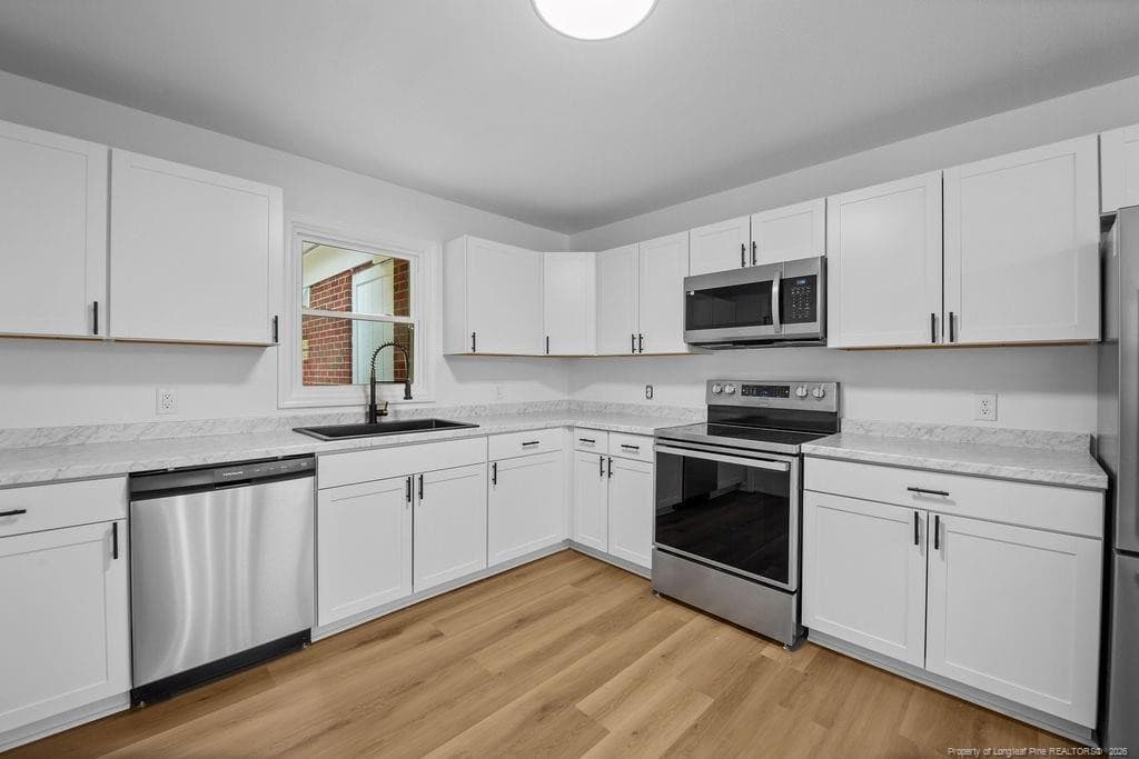Photo 8 - 4816 Redwood Drive, Fayetteville, NC 28304, Fayetteville