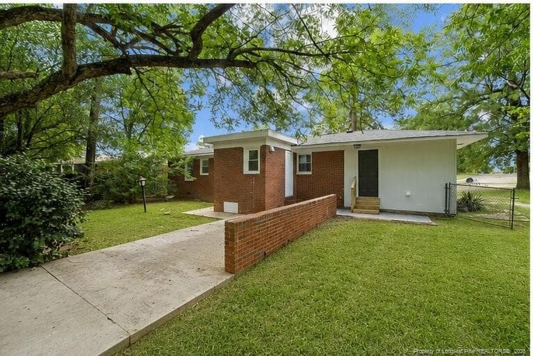 Photo 24 - 4816 Redwood Drive, Fayetteville, NC 28304, Fayetteville