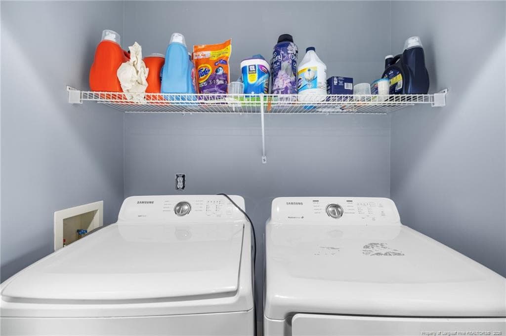 Laundry with W/D hookups - 80 Chinkapin Oak Circle, Bunnlevel, NC 28323