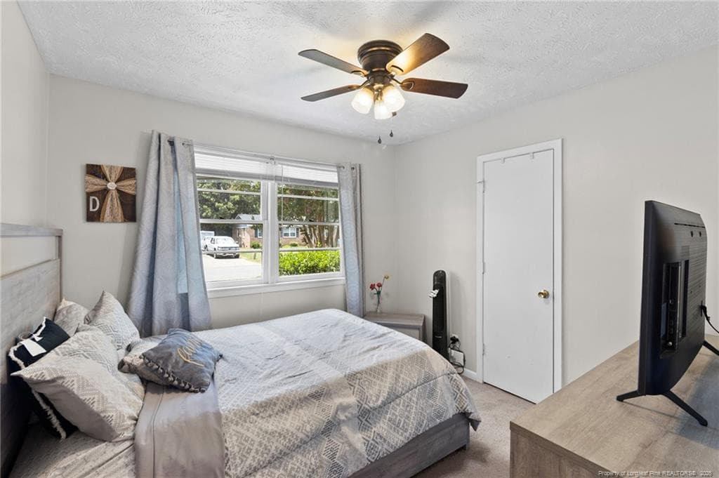 Photo 16 - 1705 Grandview Drive, Fayetteville, NC 28314, Fayetteville