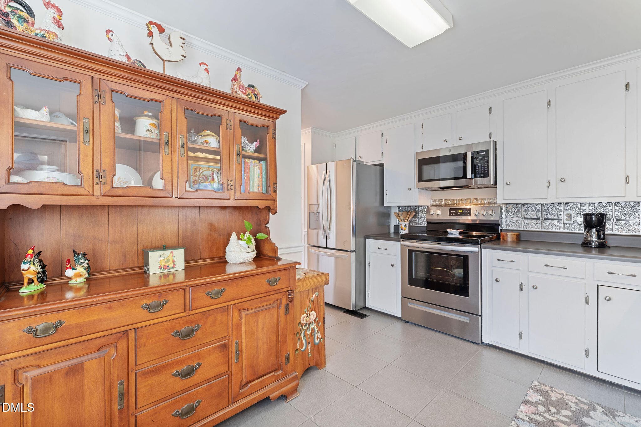 Kitchen - 313 N Breazeale Avenue, Mount Olive, NC 28365, Mount Olive
