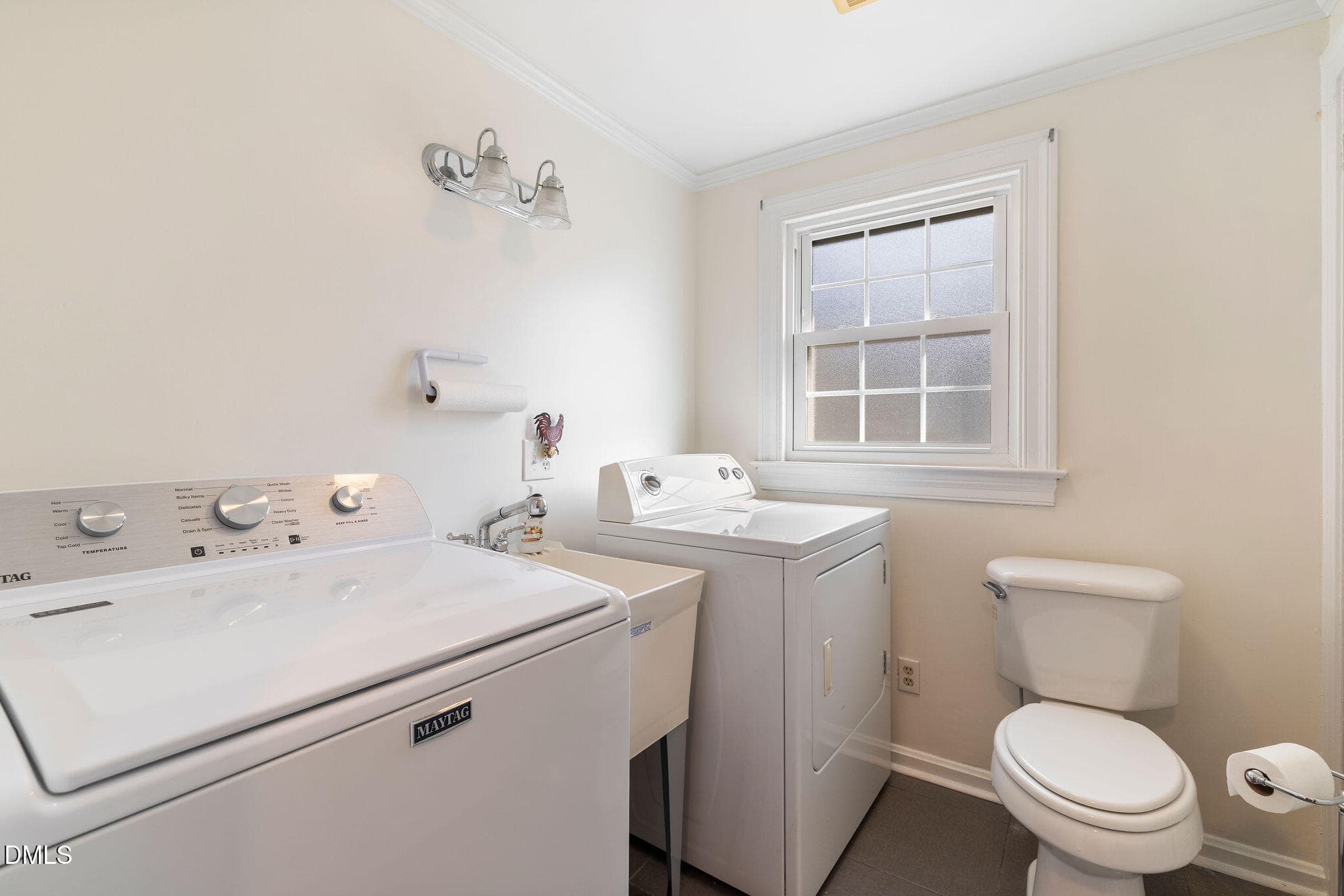 Laundry/Half Bath - 313 N Breazeale Avenue, Mount Olive, NC 28365, Mount Olive