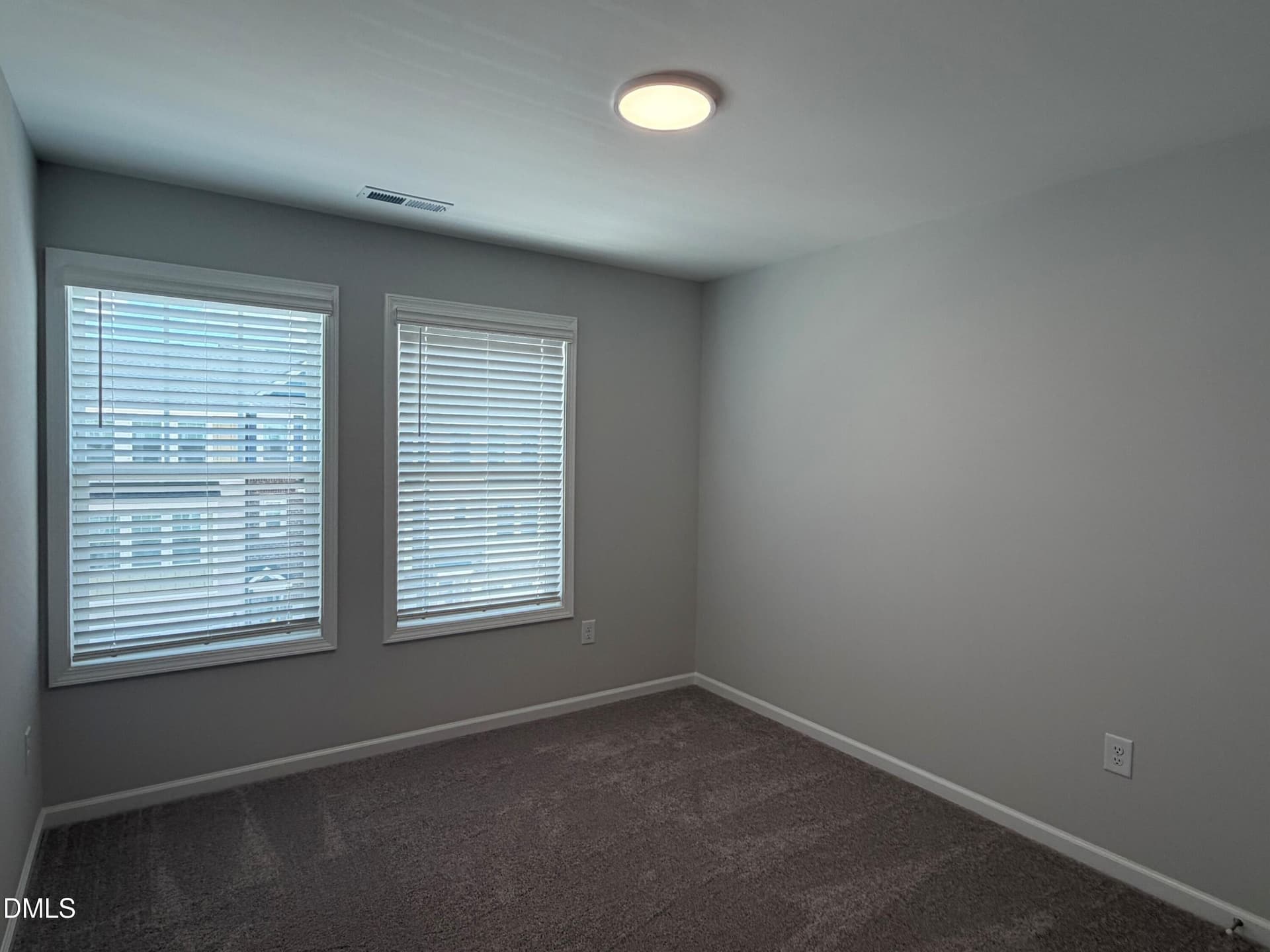 156.13 bed3 - 10043 Secluded Gdn Drive, Apex, NC 27523