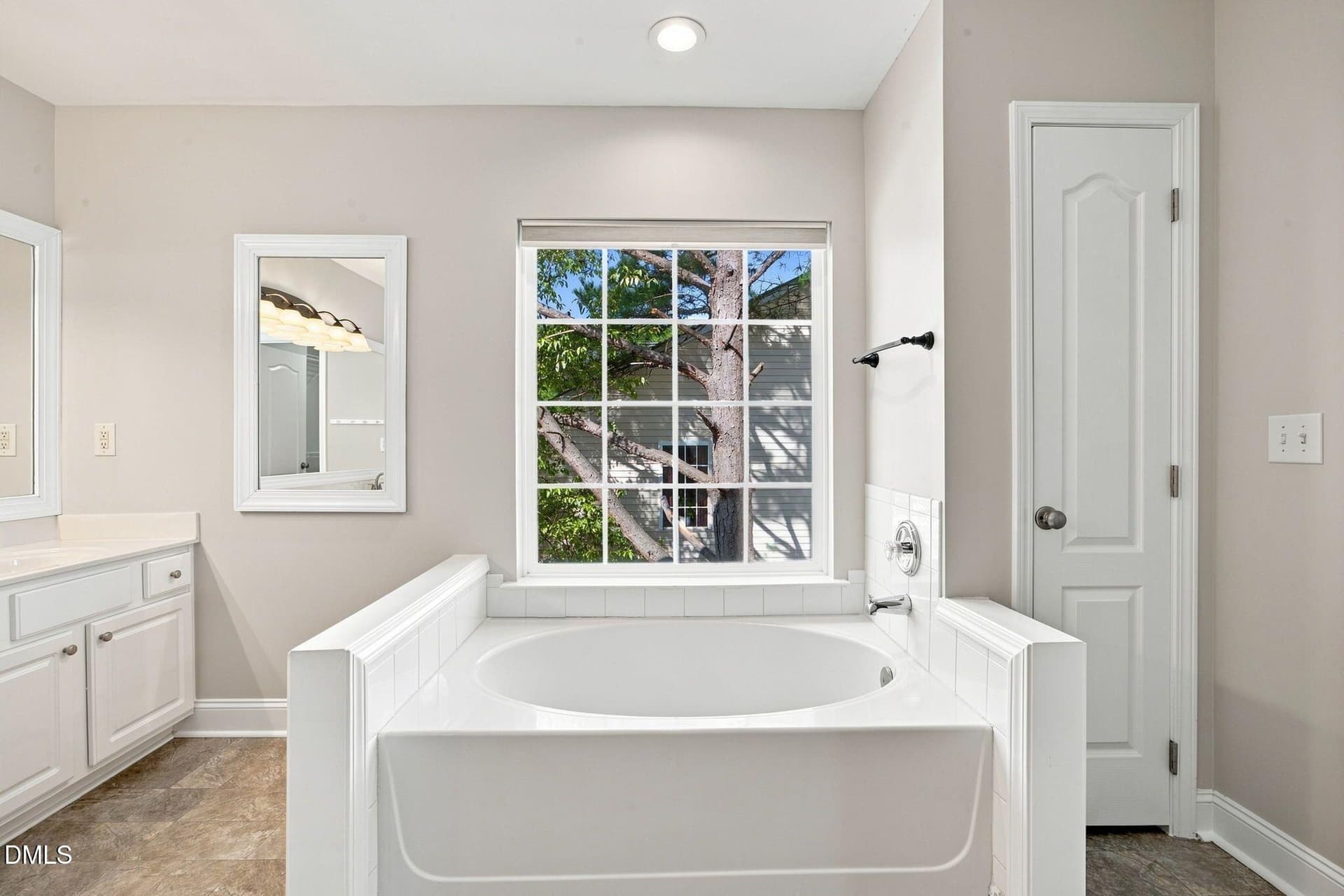 . - 101 Woolard Way, Apex, NC 27502