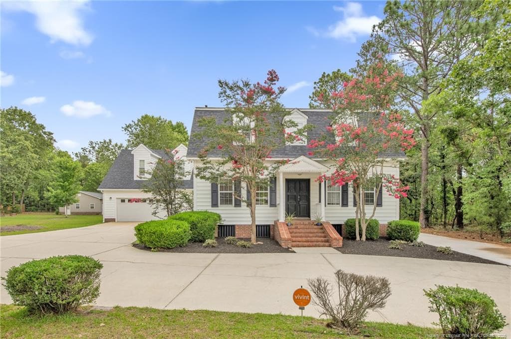 Photo 2 - 6817 Tanager Court, Fayetteville, NC 28306, Fayetteville