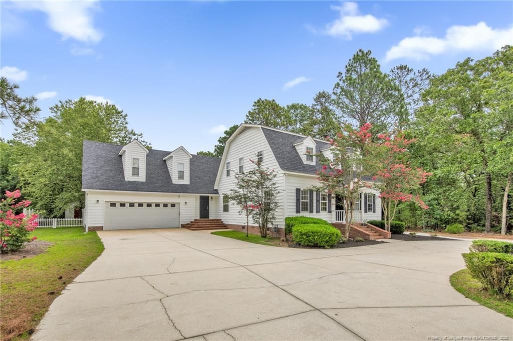 Photo 3 - 6817 Tanager Court, Fayetteville, NC 28306, Fayetteville