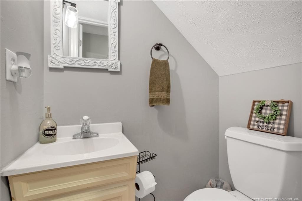 Photo 23 - 6817 Tanager Court, Fayetteville, NC 28306, Fayetteville