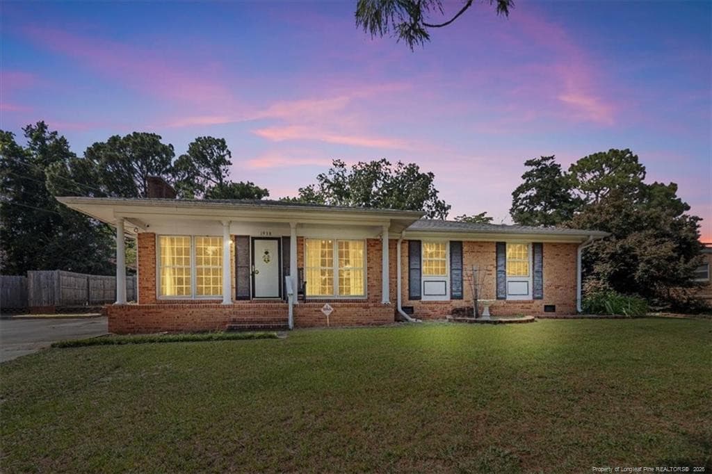 1938 Martindale Drive, Fayetteville, NC 28304