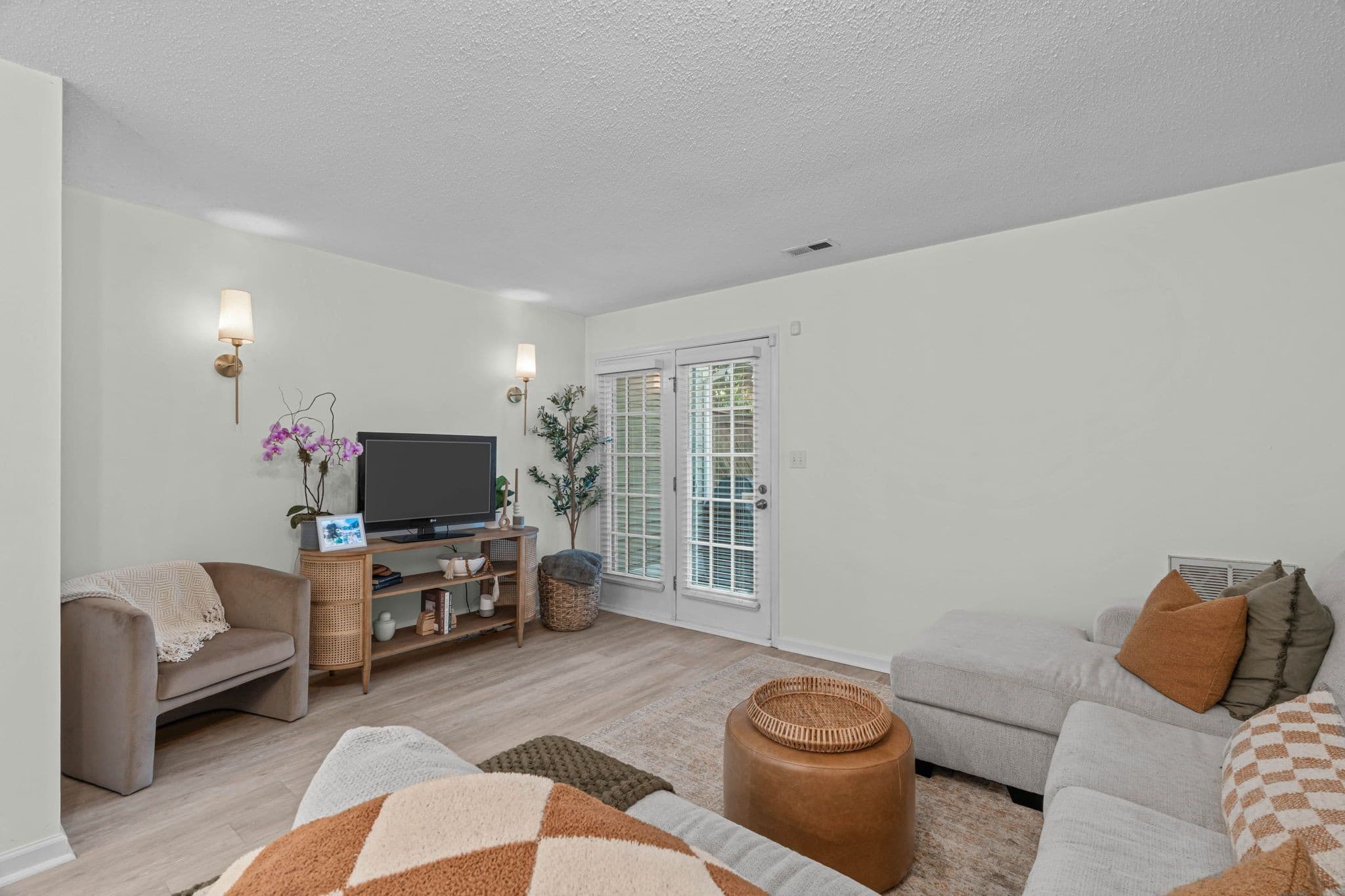 A (10 of 20).jpg - 75 Forest Oaks Drive, Durham, NC 27705, Durham
