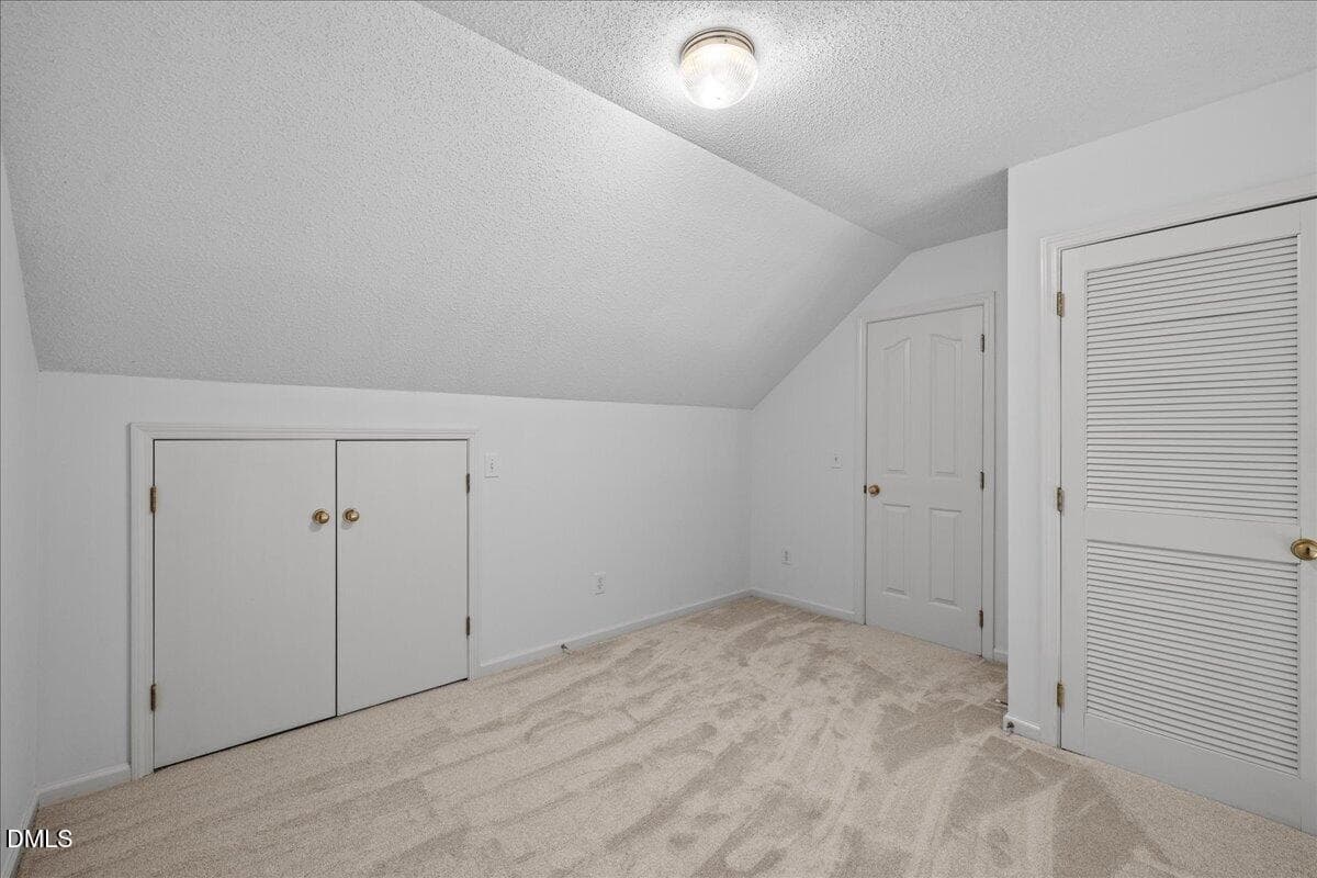 loft/office - 7647 Astoria Place, Raleigh, NC 27612, Raleigh