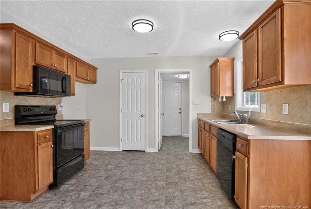 Photo 7 - 2337 Gray Goose Loop, Fayetteville, NC 28306, Fayetteville