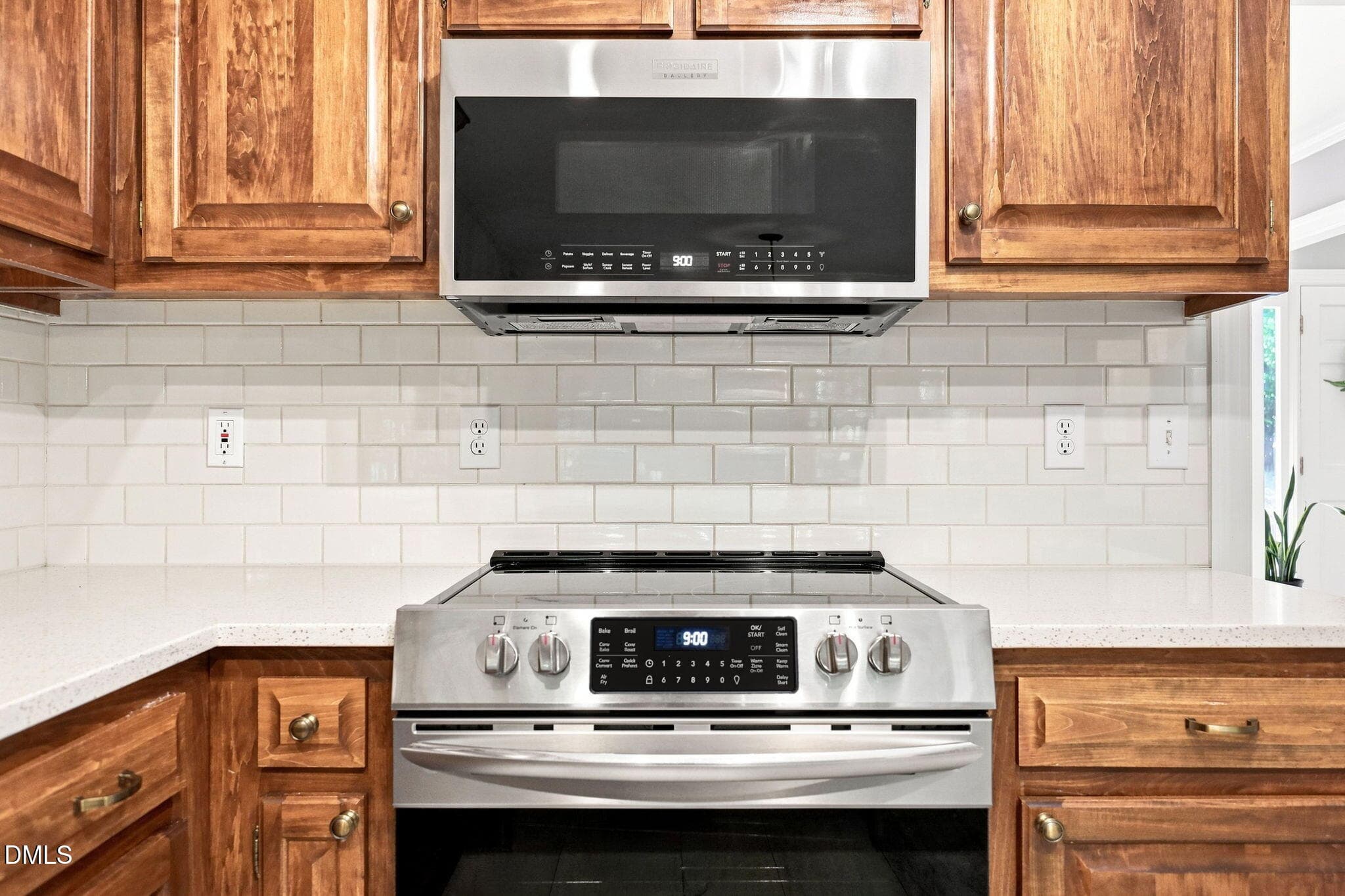 Stainless Steel Appliances - 6104 King Croydon Court, Raleigh, NC 27603, Raleigh