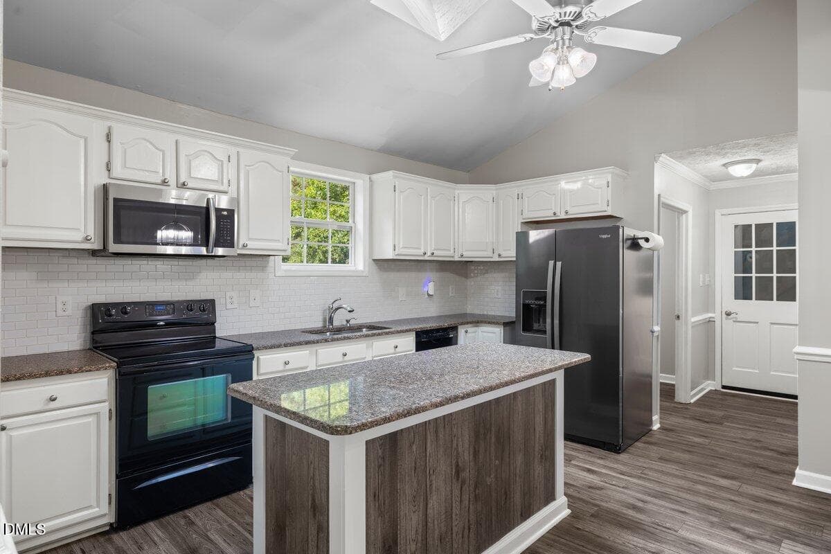 Kitchen - 424 Newburgh Drive, Fayetteville, NC 28311, Fayetteville