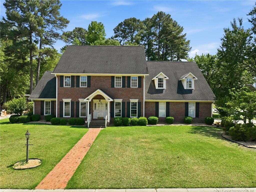 Photo 2 - 3525 Prestwick Drive, Fayetteville, NC 28303, Fayetteville