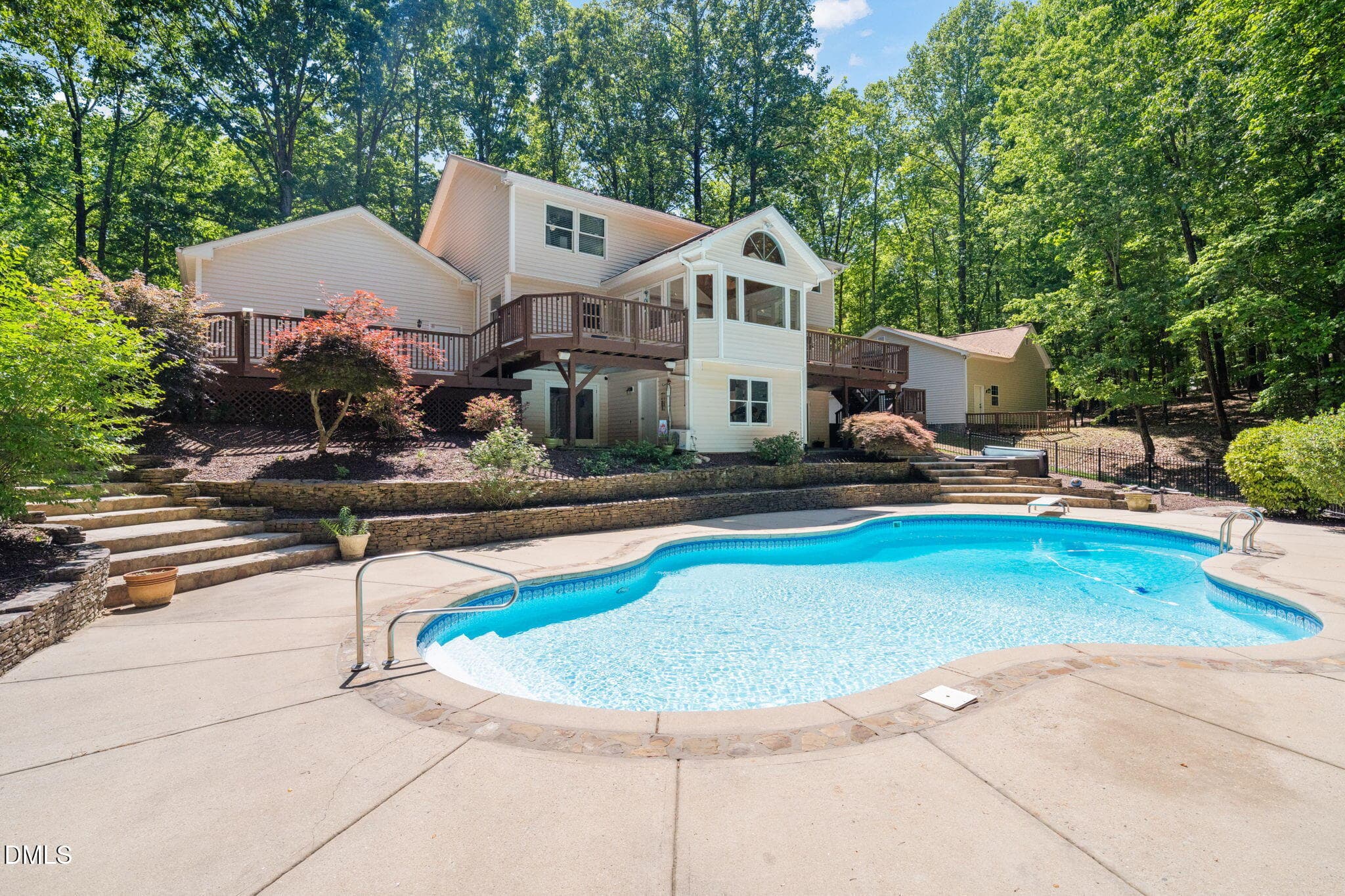 02_beyc6a282fafeb16e - 5016 Elkwood Court, Raleigh, NC 27613, Raleigh