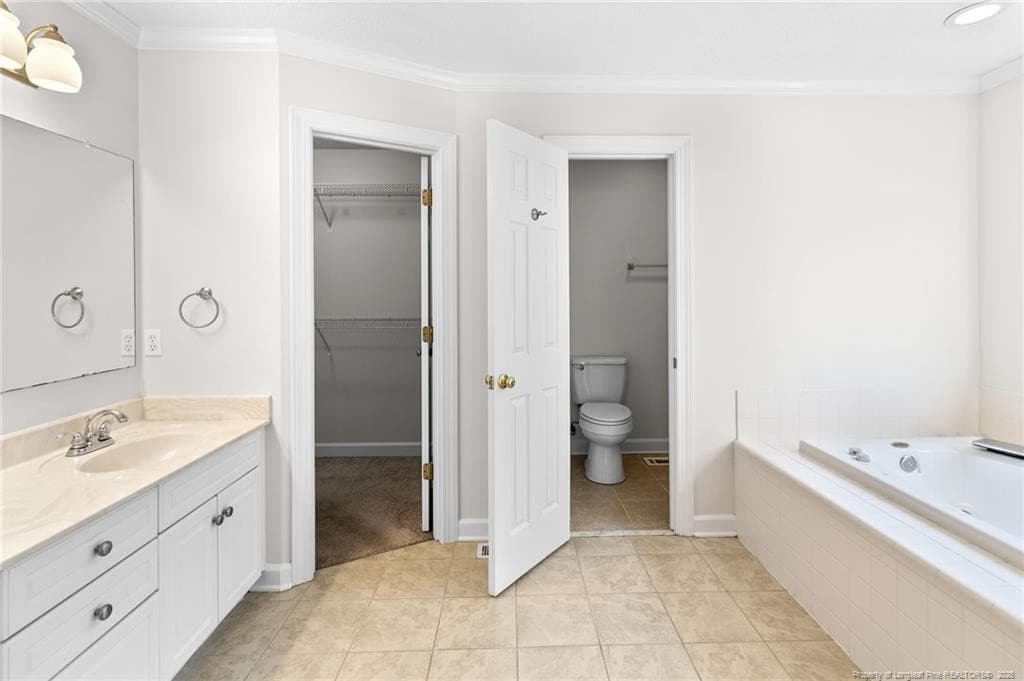 owner suite bathroom - 2082 Loganberry Drive, Fayetteville, NC 28304, Fayetteville