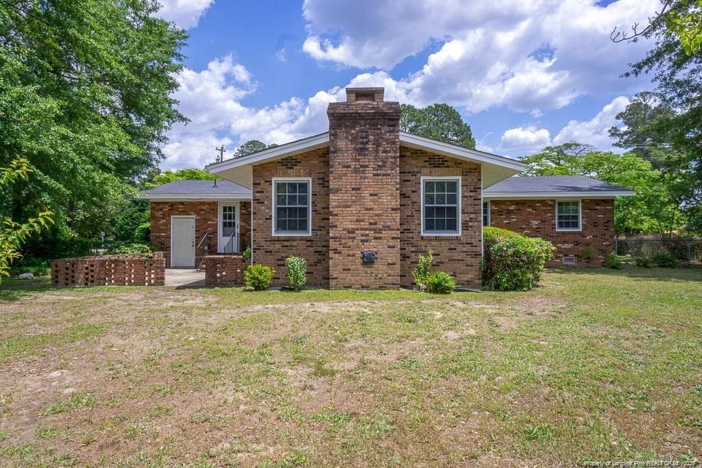 Photo 3 - 1108 Bingham Drive, Fayetteville, NC 28304, Fayetteville