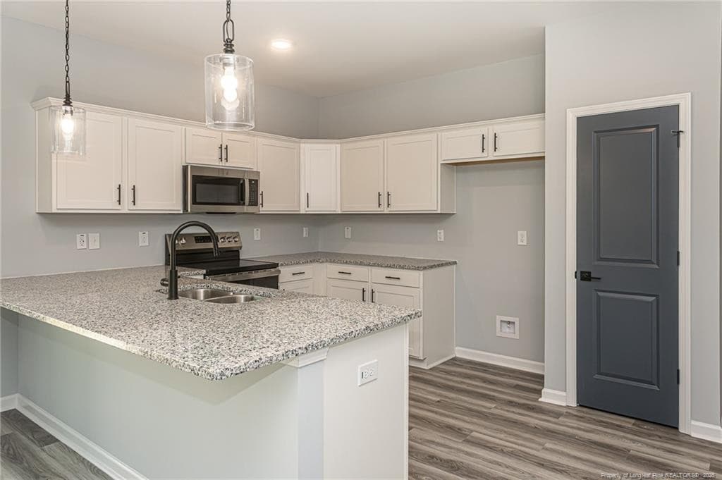 Photo 14 - 237 WINDSOR Drive, Fayetteville, NC 28301, Fayetteville