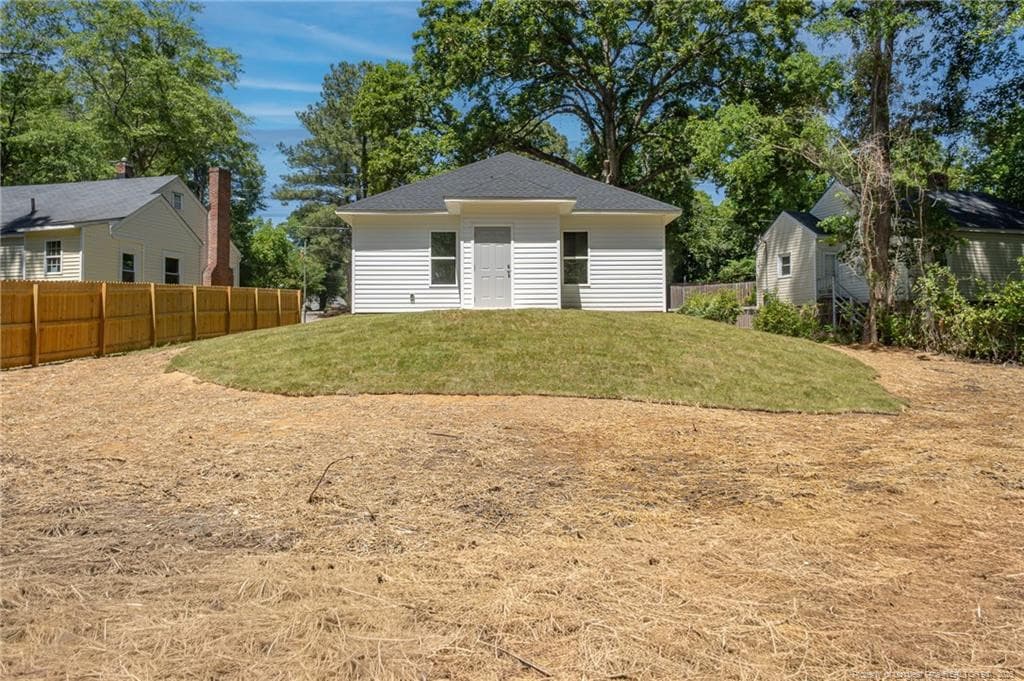 Photo 23 - 237 WINDSOR Drive, Fayetteville, NC 28301, Fayetteville