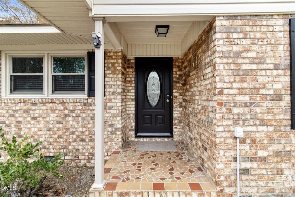 5-web-or-mls-IMG_6660 - 513 Maxine Street, Fayetteville, NC 28303, Fayetteville