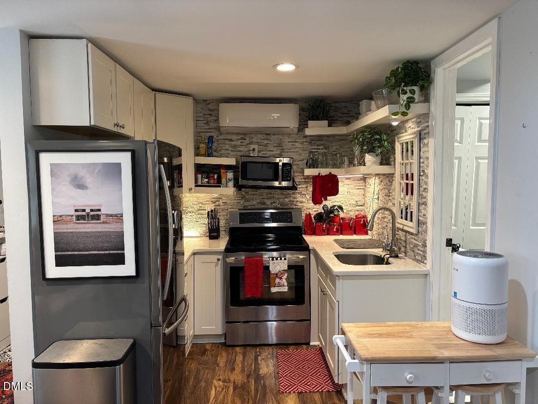 Kitchen - 1204 Belhaven Road, Cary, NC 27513
