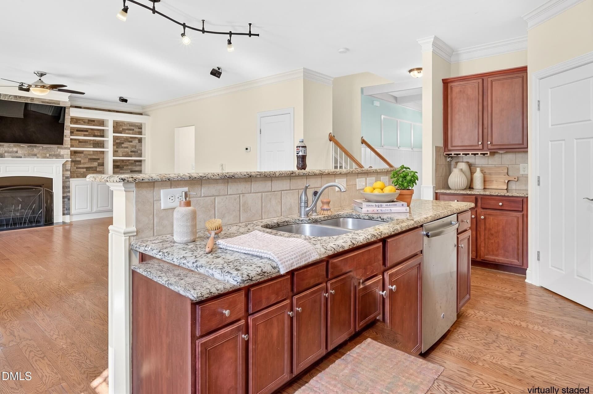 Kittchen 2v - 4209 Heritage View Trail, Wake Forest, NC 27587