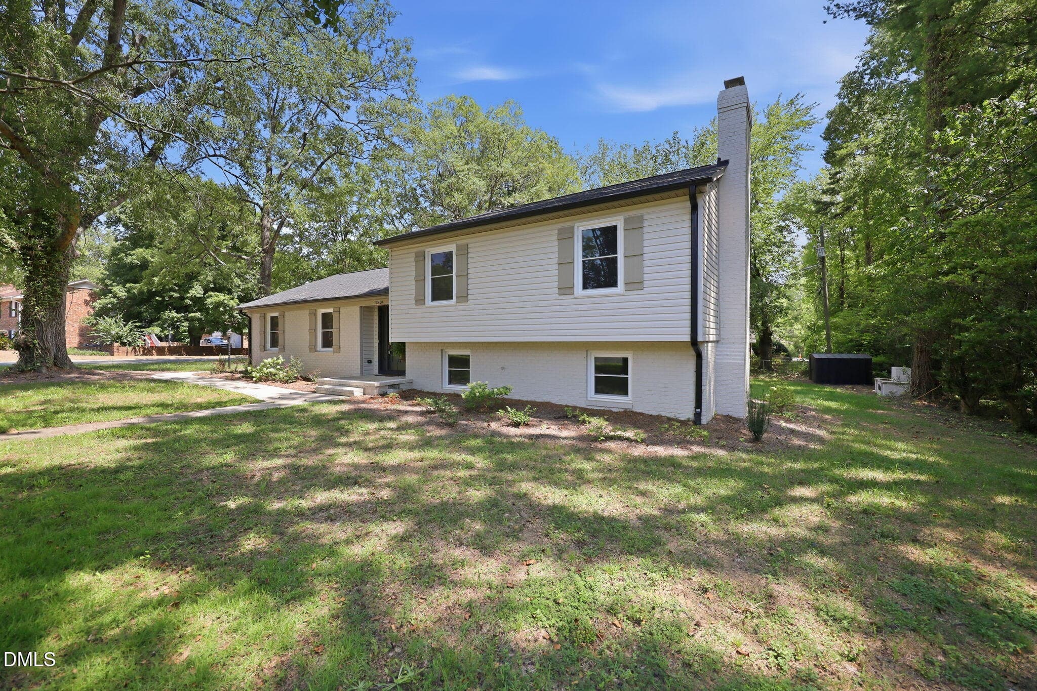 2-web-or-mls-IMG_6917 - 2804 Edgewood Avenue, Burlington, NC 27215, Burlington