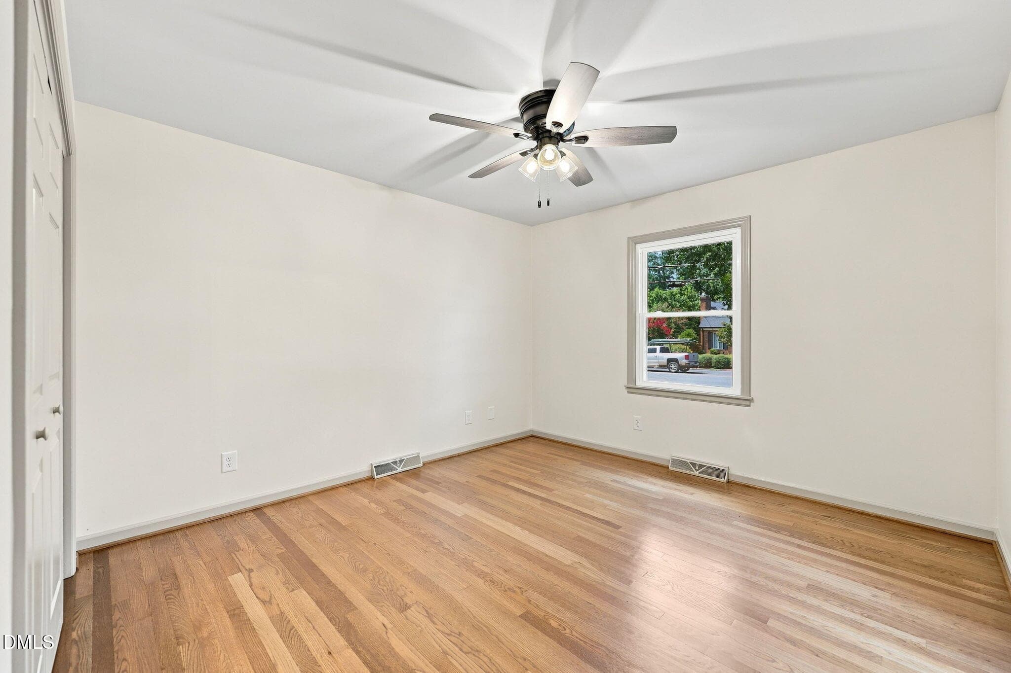 31-web-or-mls-IMG_6888 - edited - 2804 Edgewood Avenue, Burlington, NC 27215, Burlington