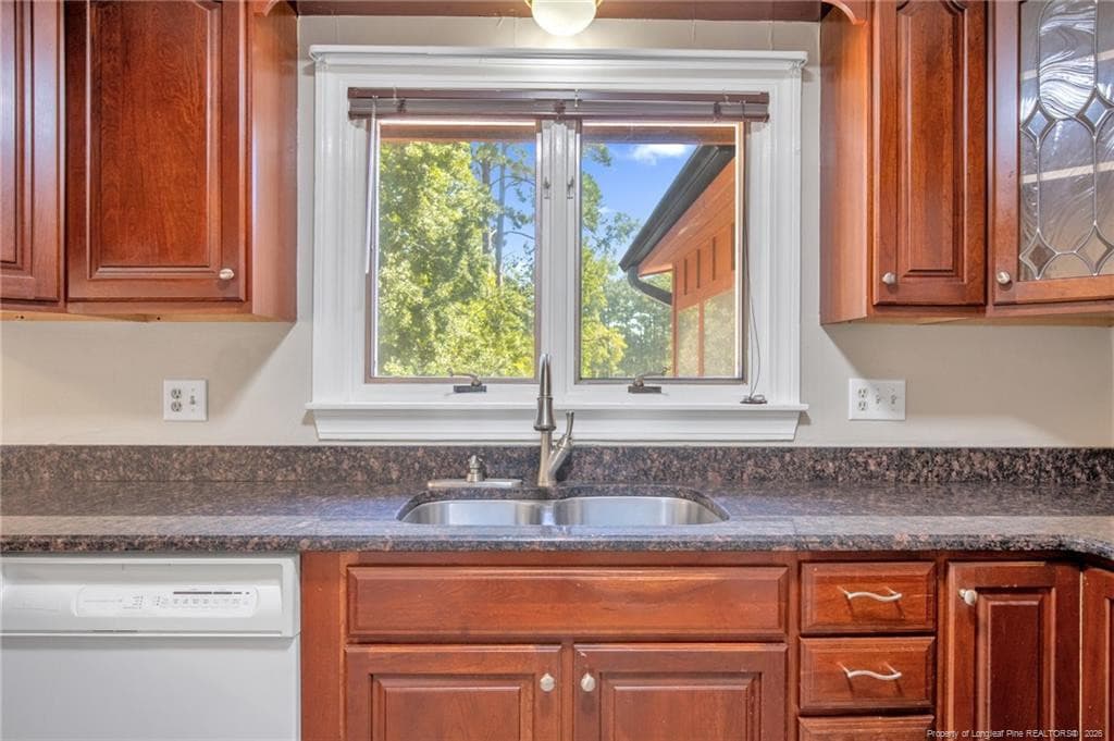 Photo 14 - 2107 Pinewood Terrace, Fayetteville, NC 28304, Fayetteville