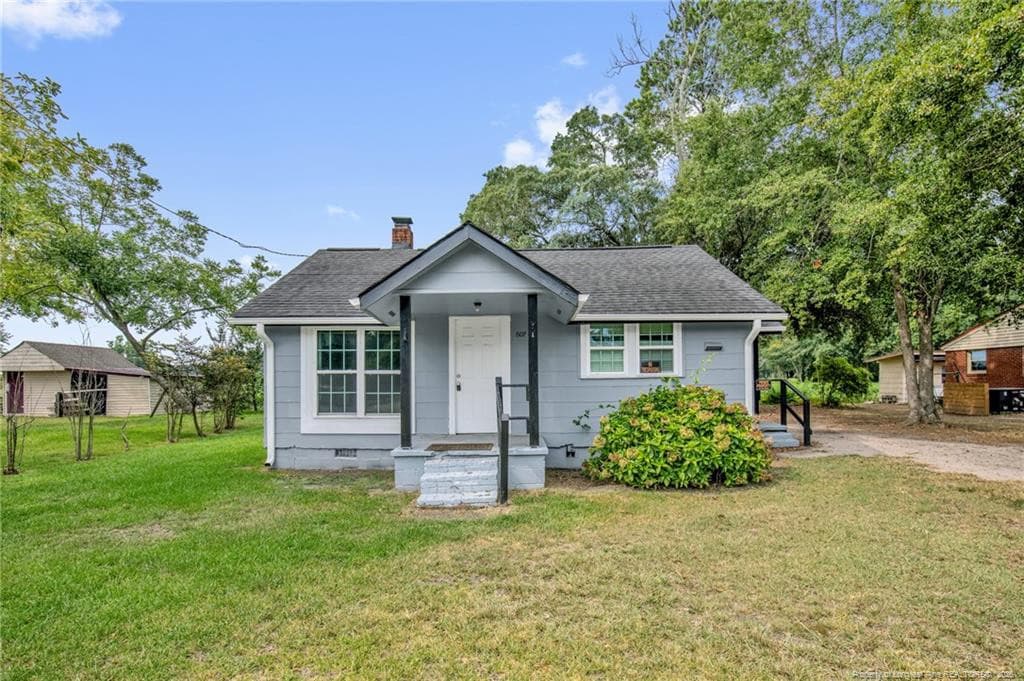 507 5th Street, Pembroke, NC 28372