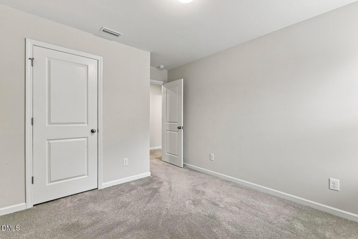 009 - 156 Willow Green Drive, Clayton, NC 27527