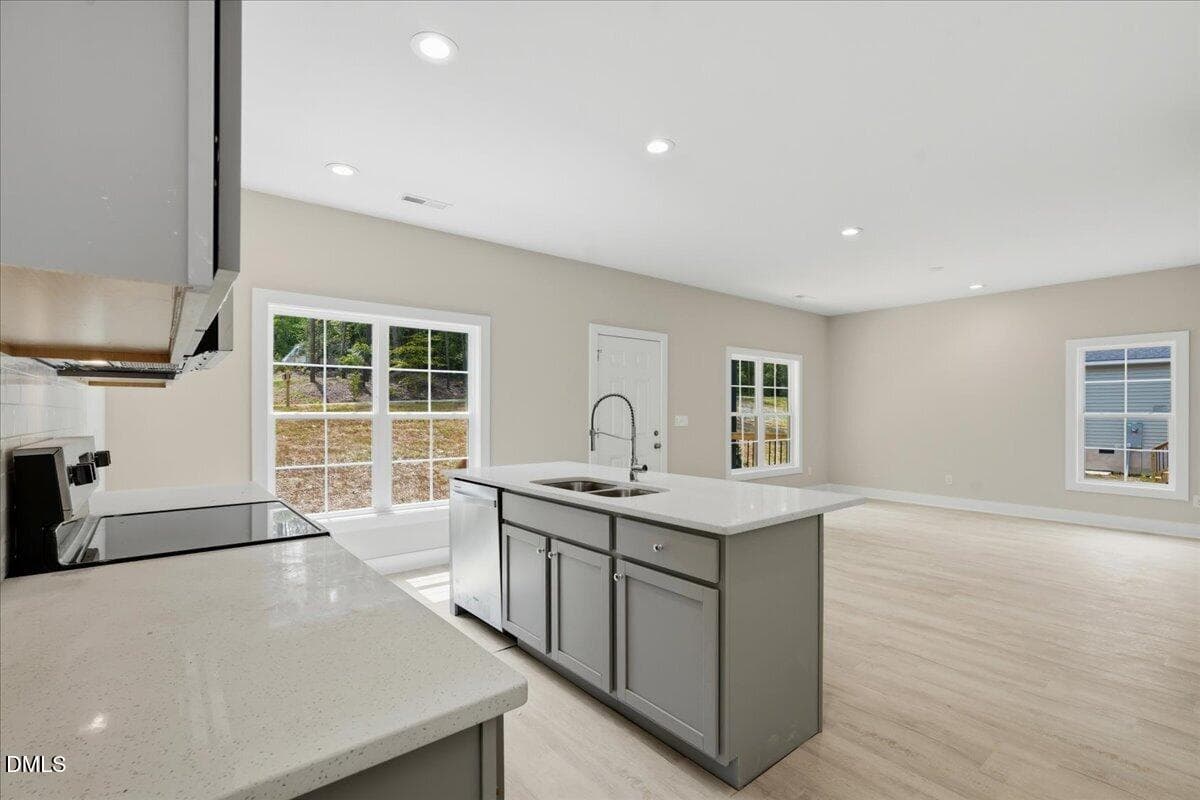 21-310 Chartres St-21 - 310 Chartres Street, Fuquay Varina, NC 27526