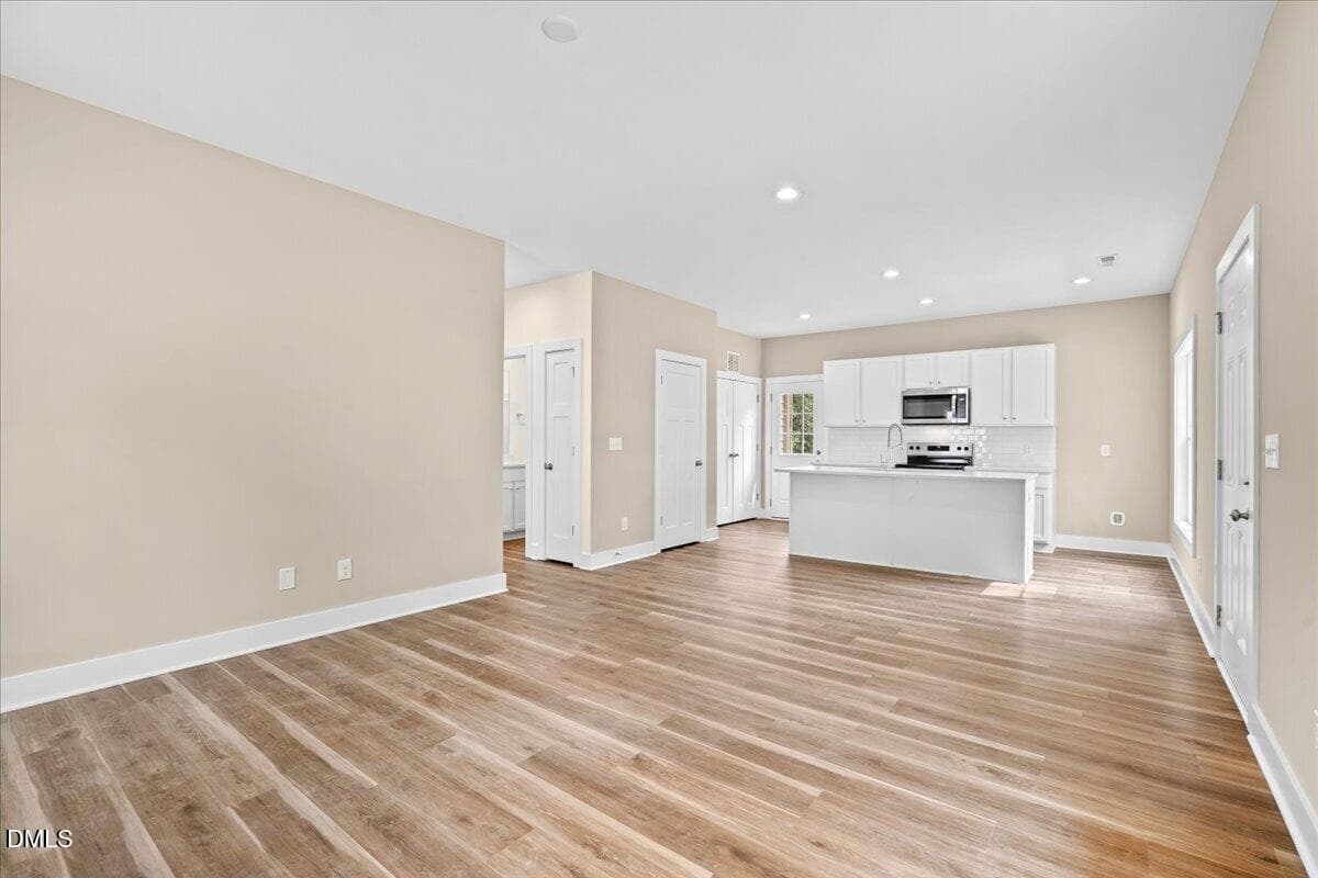 20-324 Chartres St-20 - 324 Chartres Street, Fuquay Varina, NC 27526
