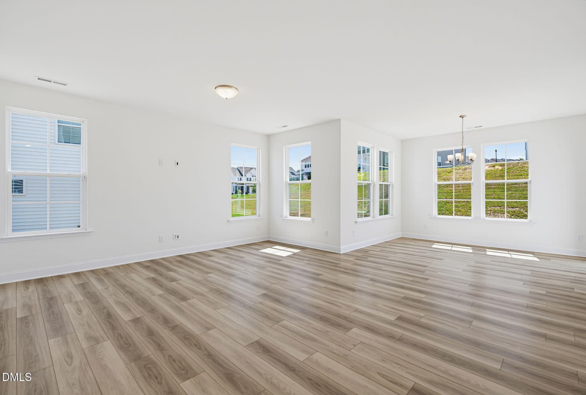 Family Room - 1268 Sidney Creek Drive, Zebulon, NC 27597