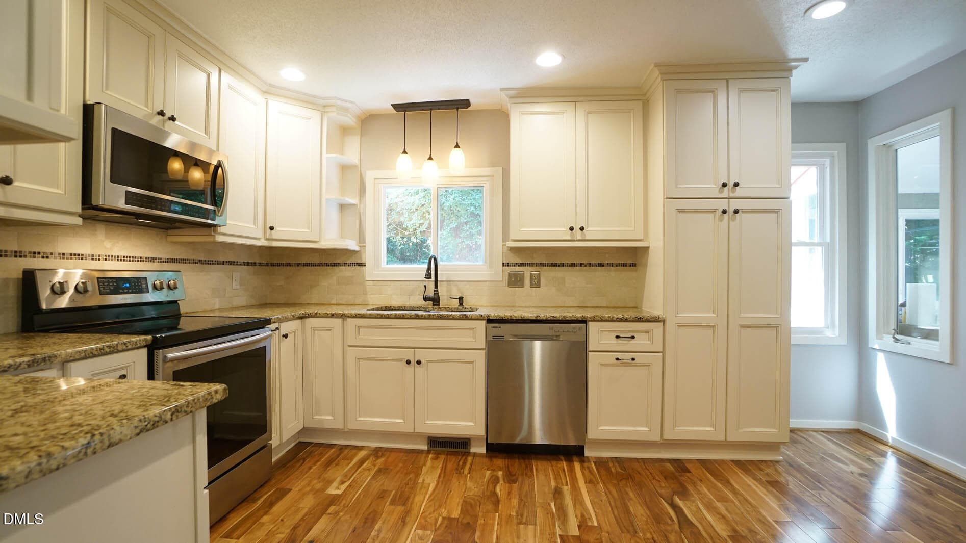 Kitchen - 818 Lake Forest Drive, Raleigh, NC 27615, Raleigh