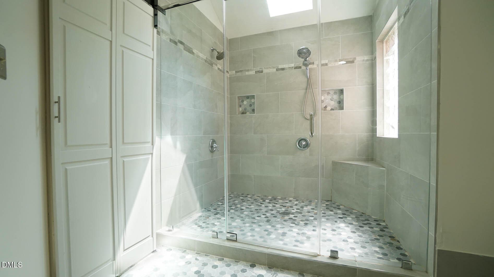 Primary Shower - 818 Lake Forest Drive, Raleigh, NC 27615, Raleigh