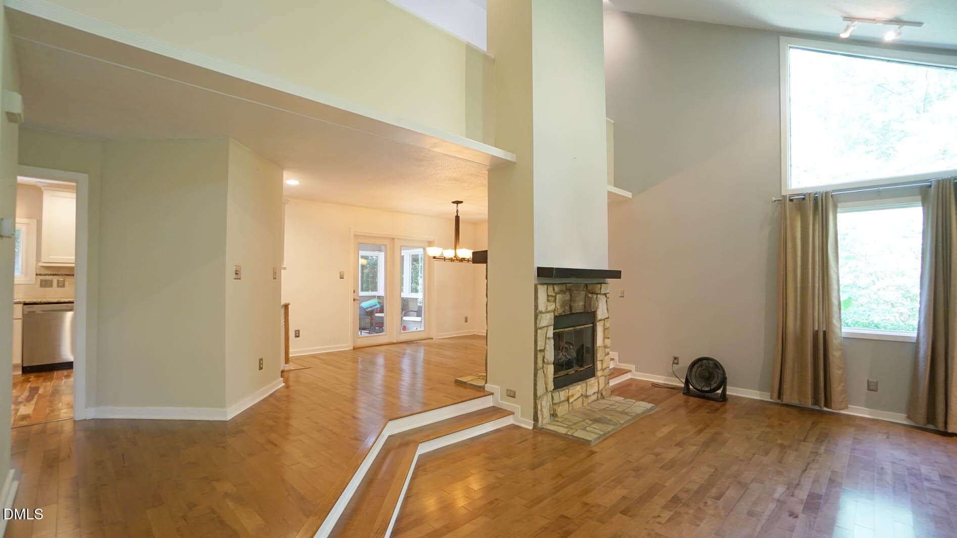 Family Room - 818 Lake Forest Drive, Raleigh, NC 27615, Raleigh
