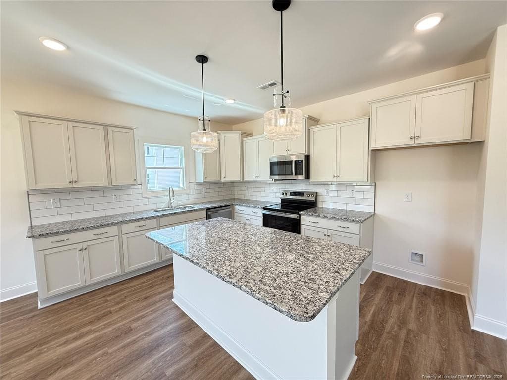 Photo 3 - 277 Strother Road, Aberdeen, NC 28315