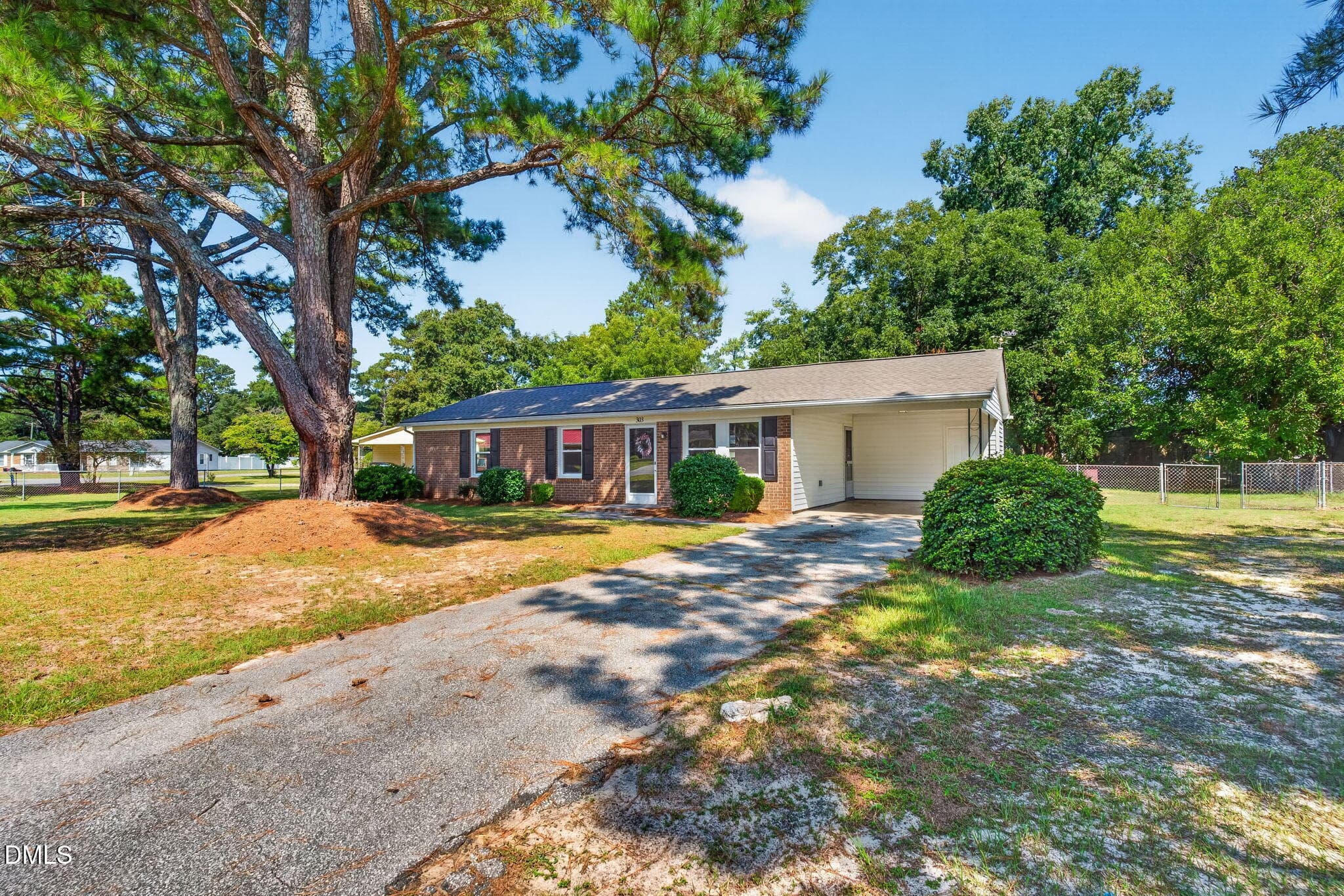 4-web-or-mls-DSC02512 - 303 Brentwood Drive, Dudley, NC 28333, Dudley