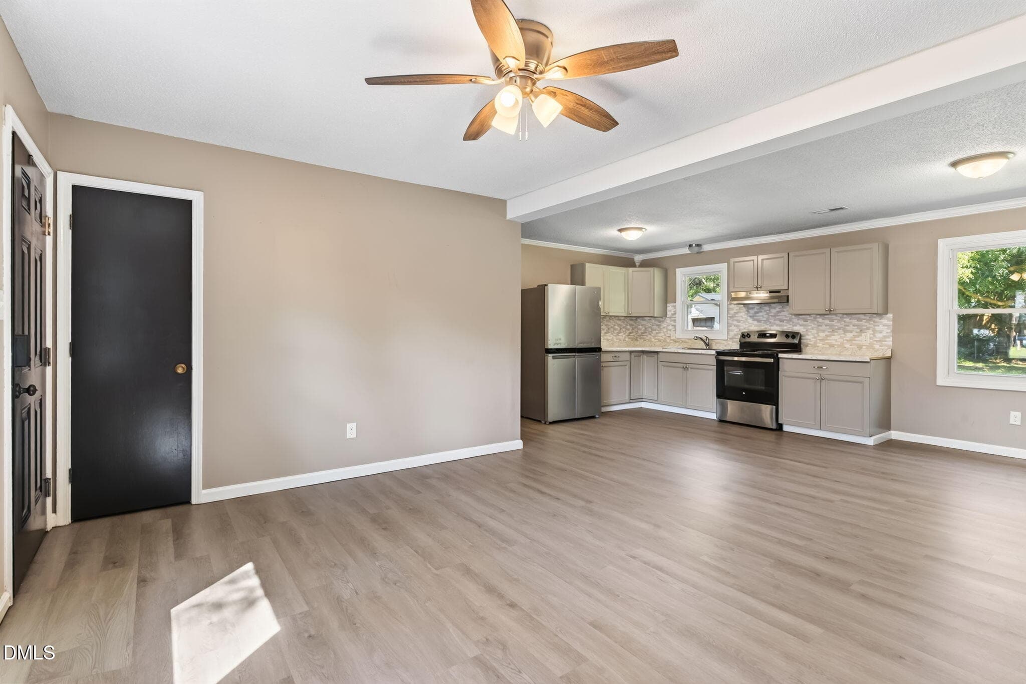 6-web-or-mls-DSC02396 - 303 Brentwood Drive, Dudley, NC 28333, Dudley