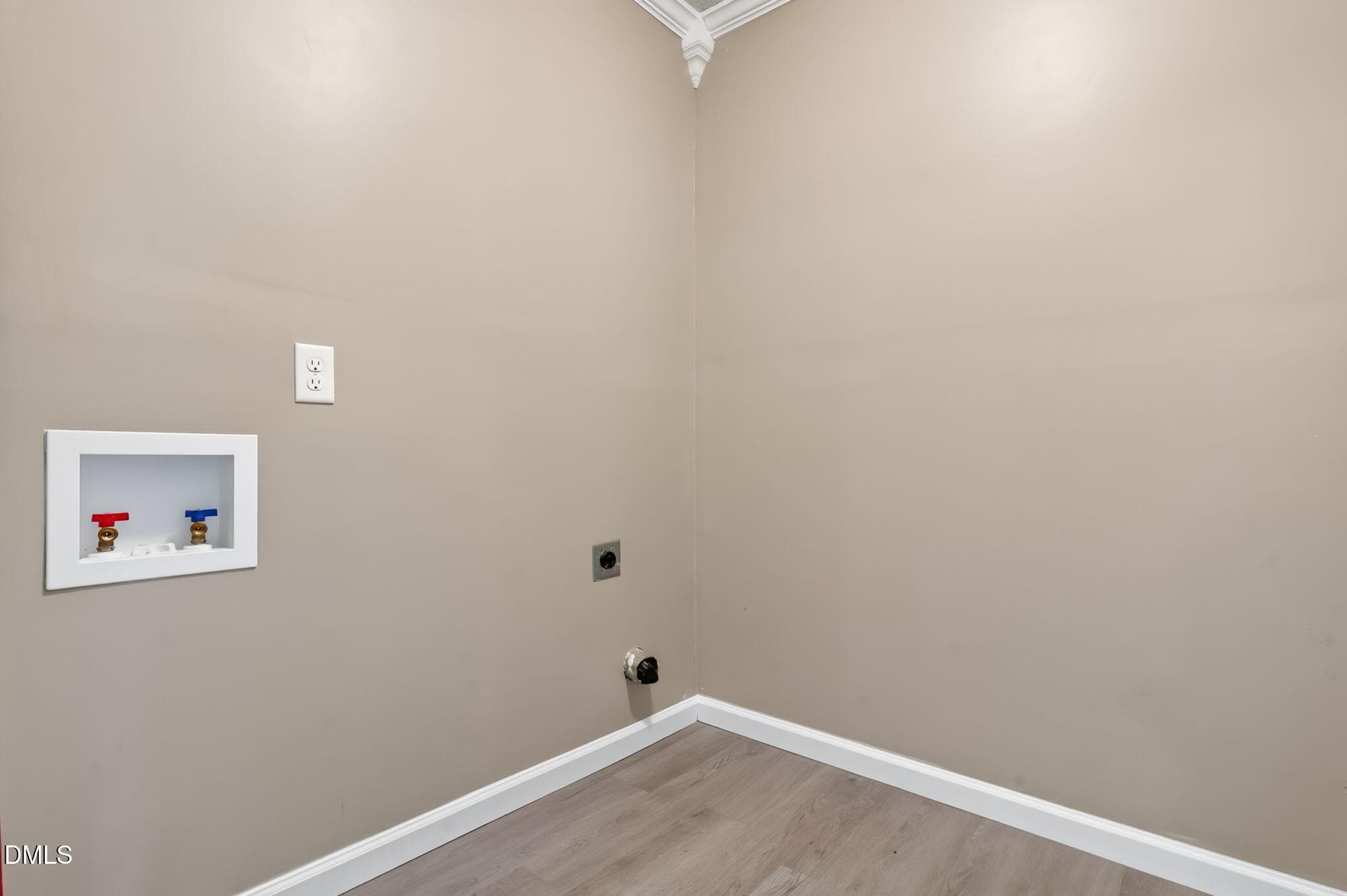 13-web-or-mls-DSC02428 - 303 Brentwood Drive, Dudley, NC 28333, Dudley