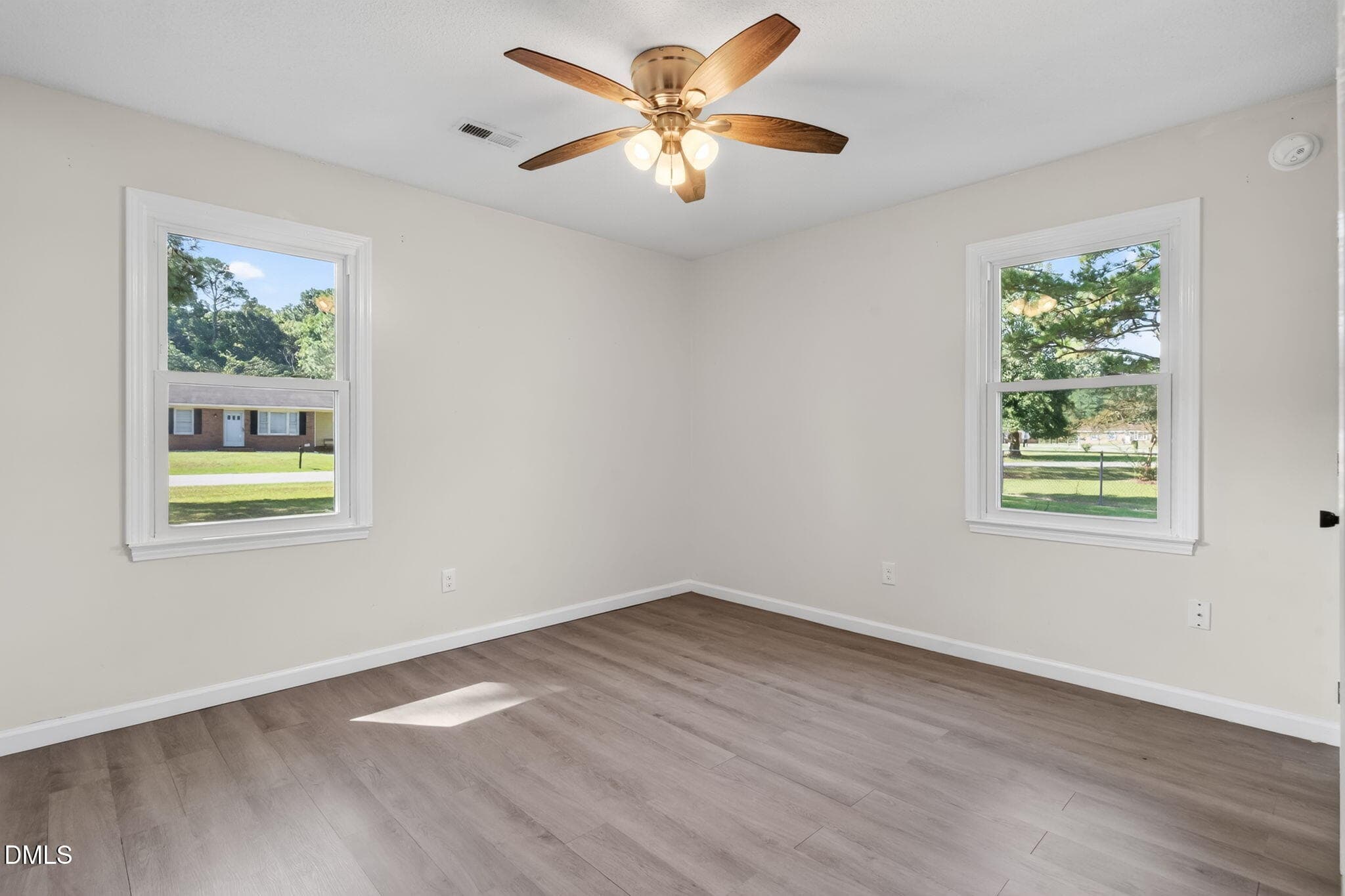 18-web-or-mls-DSC02458 - 303 Brentwood Drive, Dudley, NC 28333, Dudley