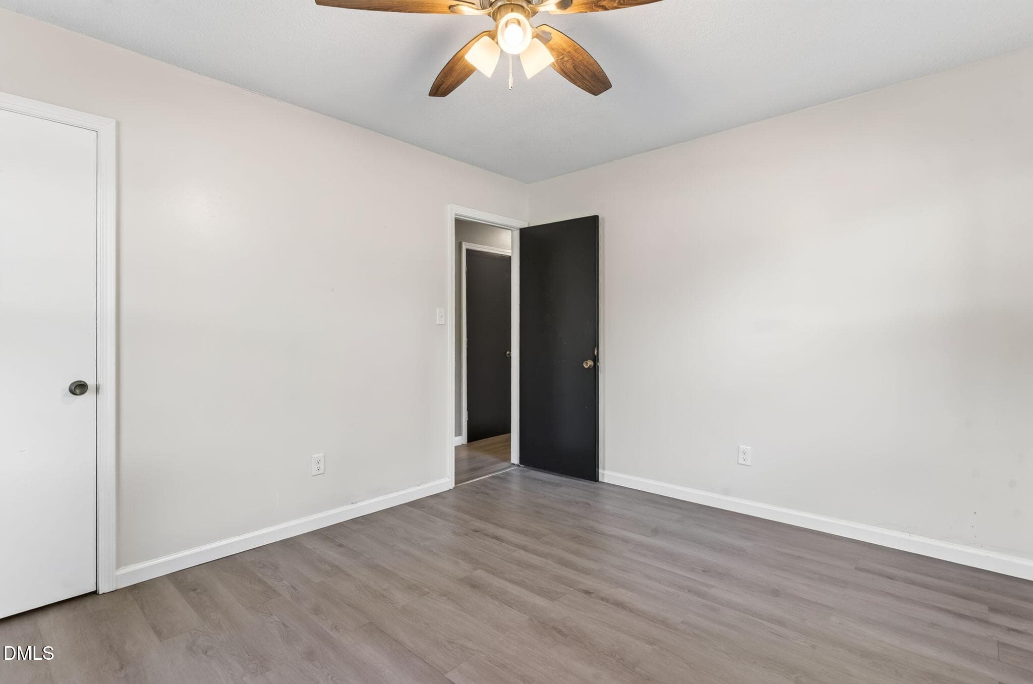 19-web-or-mls-DSC02463 - 303 Brentwood Drive, Dudley, NC 28333, Dudley