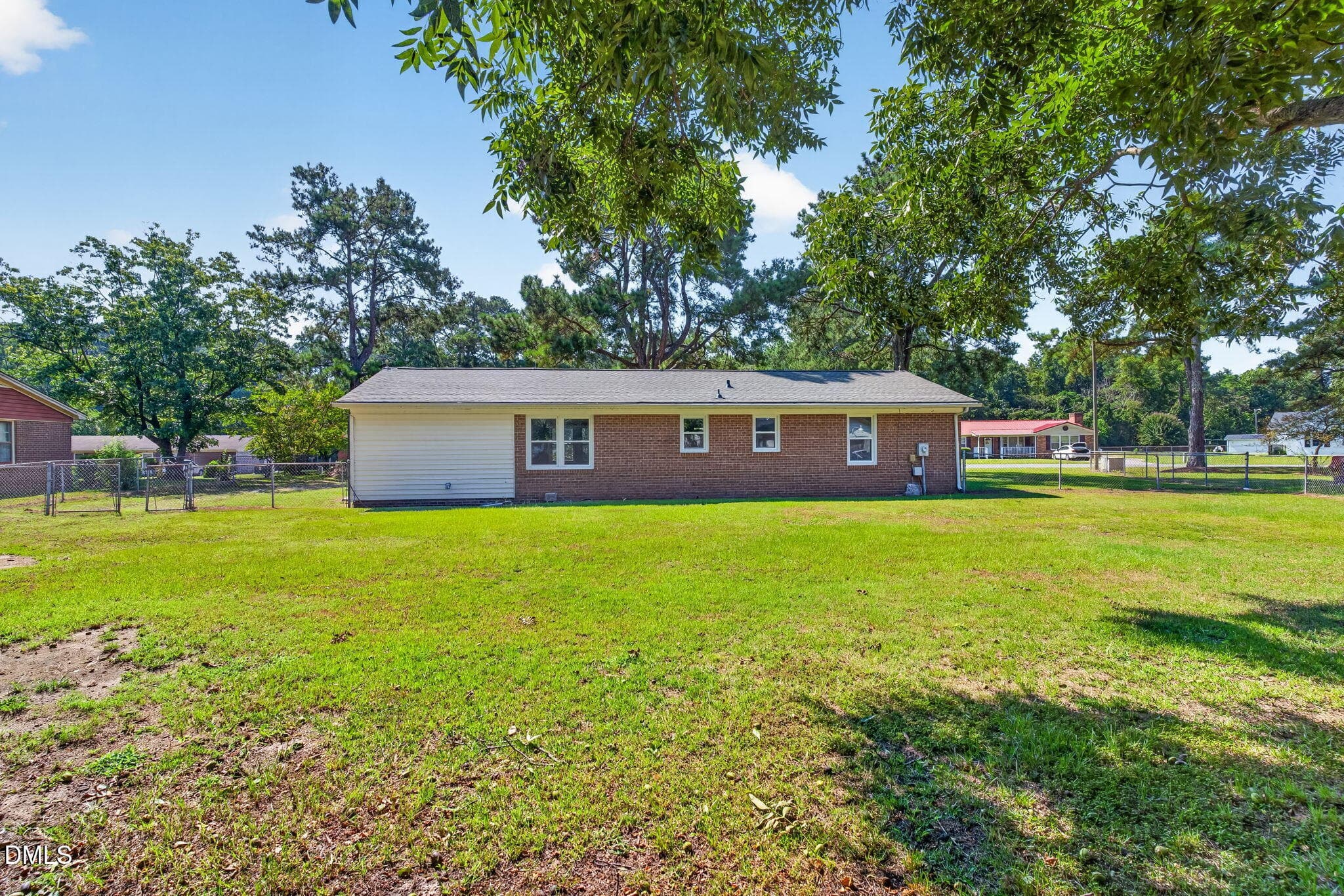 24-web-or-mls-DSC02488 - 303 Brentwood Drive, Dudley, NC 28333, Dudley