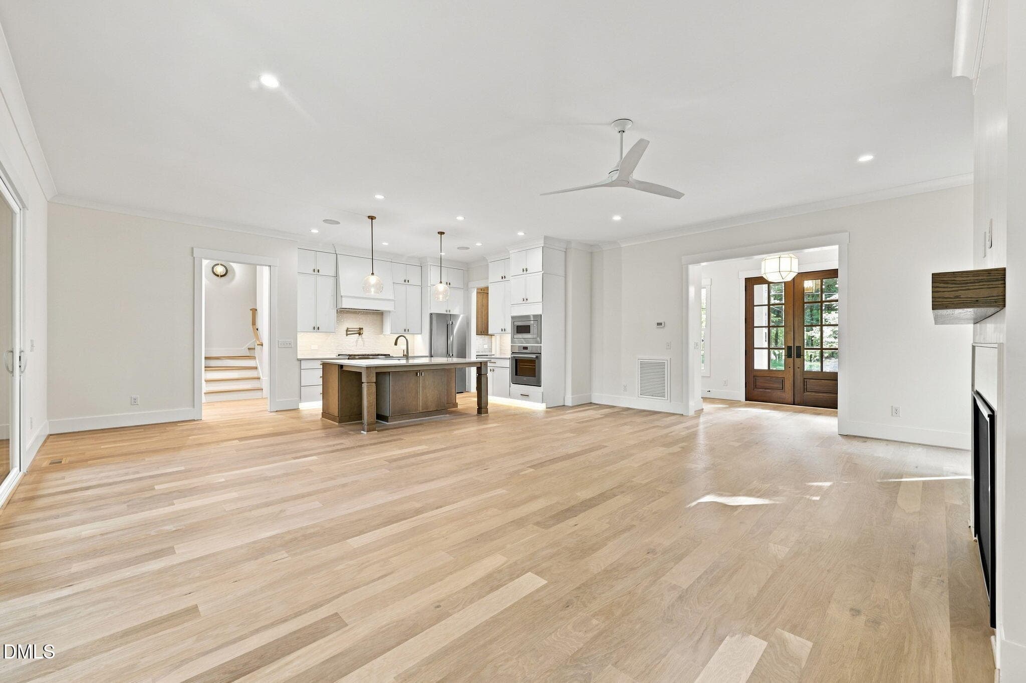 22-web-or-mls-IMG_9097 - 5308 Parkwood Drive, Raleigh, NC 27612, Raleigh